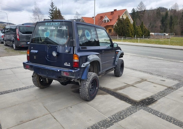 Suzuki Vitara cena 16999 przebieg: 214615, rok produkcji 1996 z Debrzno małe 172